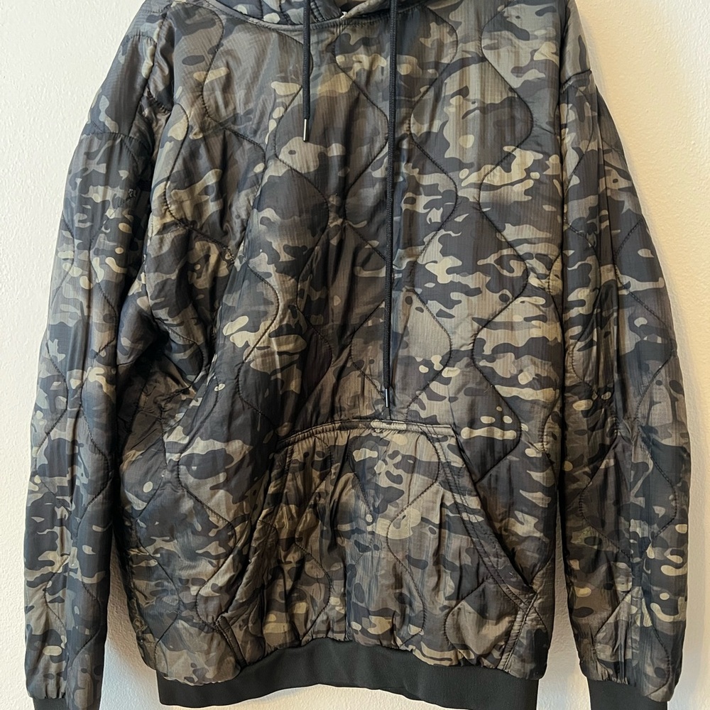 Men's Camouflage Puffer Jacket